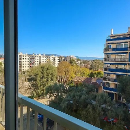 Appartement 4 Couchages - à 12 Min De La à Pied - Wifi Inclus - Parking Et Linge En Option